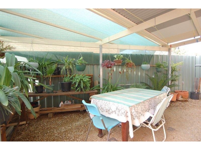 37 A Warooka Crescent, Smithfield SA 5114