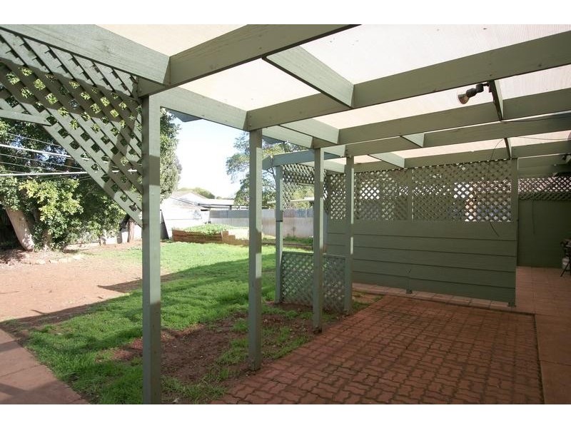 13 MYALL AVENUE, Munno Para SA 5115