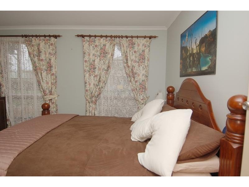 2 Sarah Street, Salisbury East SA 5109