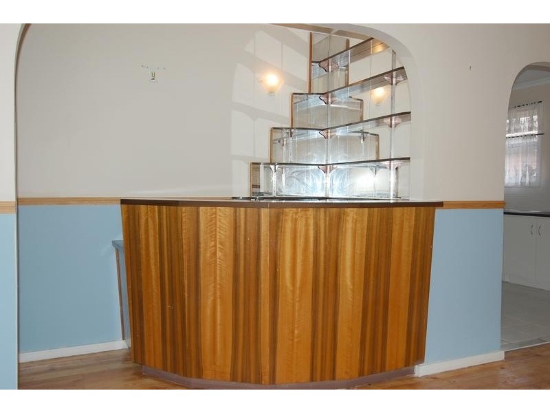 8 Robins Street, Elizabeth Downs SA 5113