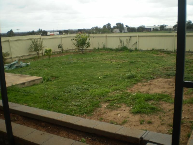 61 Gale Road, Evanston South SA 5116