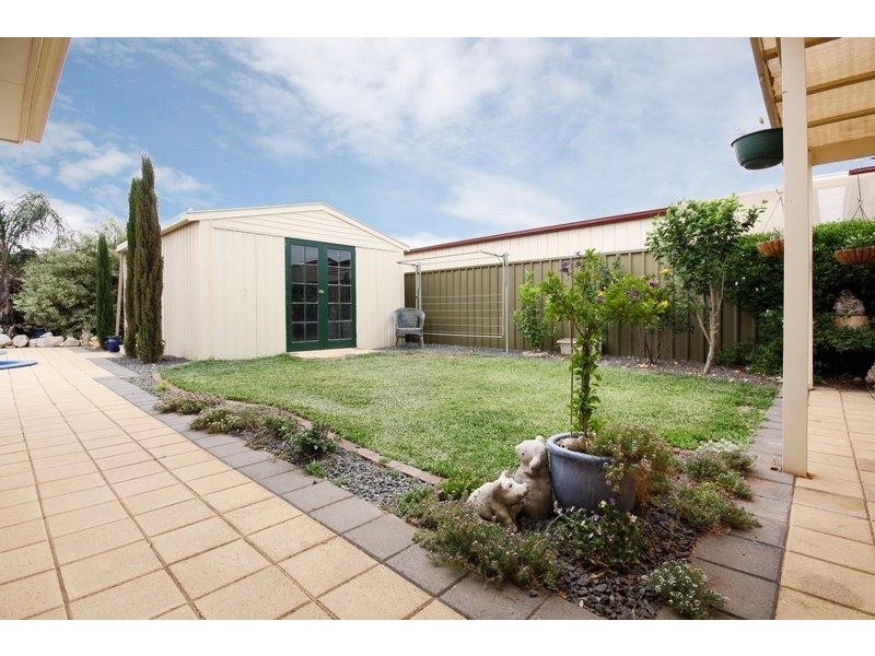 16 Dawn Close, Andrews Farm SA 5114