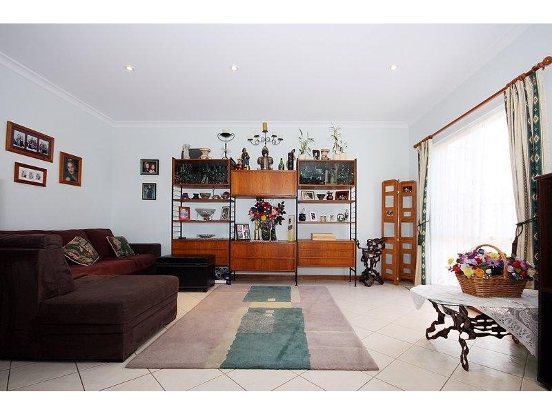 8 Coach House Mews, Hillbank SA 5112