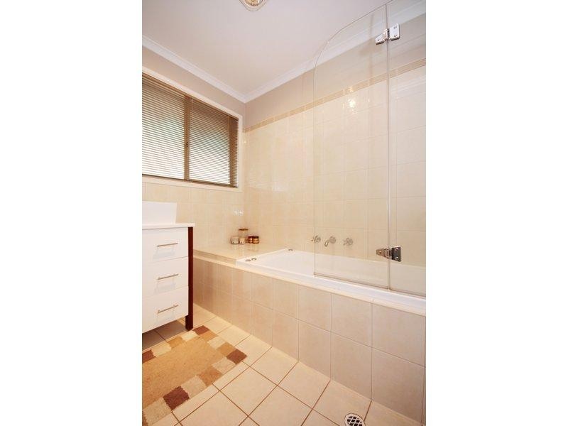 10 Harvest Court, Andrews Farm SA 5114