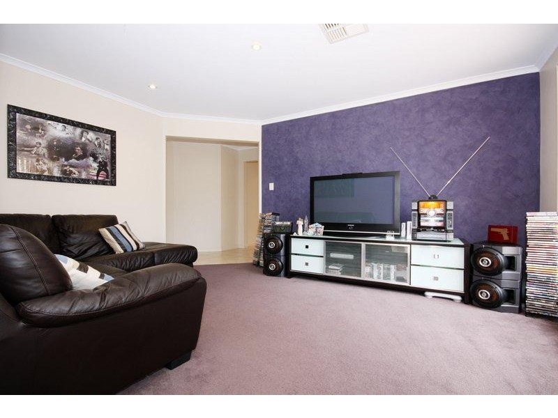 114 President Avenue, Andrews Farm SA 5114