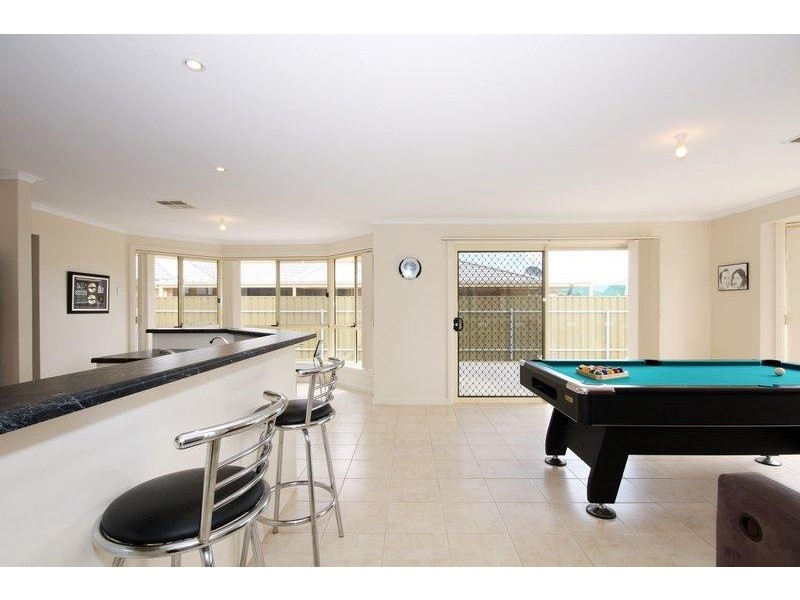 114 President Avenue, Andrews Farm SA 5114