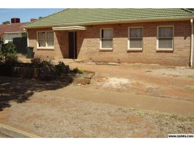 4 Kentish Road, Elizabeth Downs SA 5113