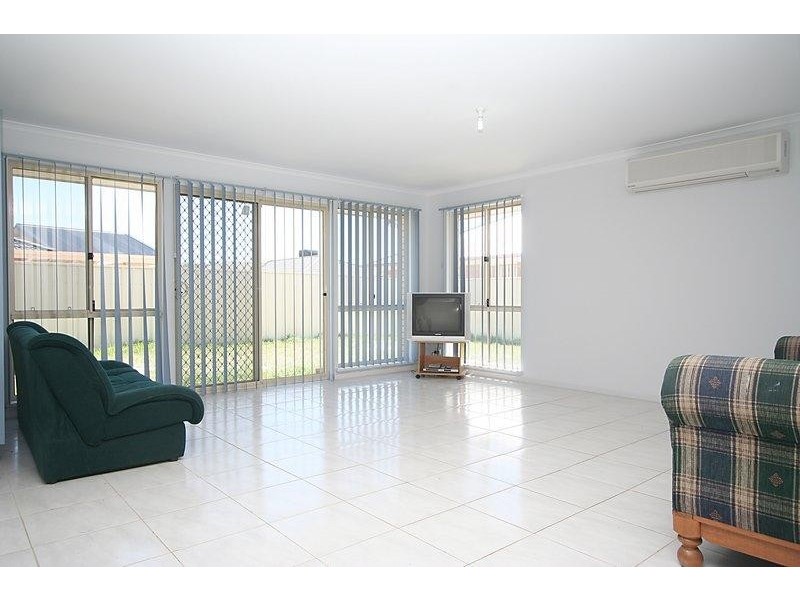 2 Grace Boulevard, Smithfield Plains SA 5114