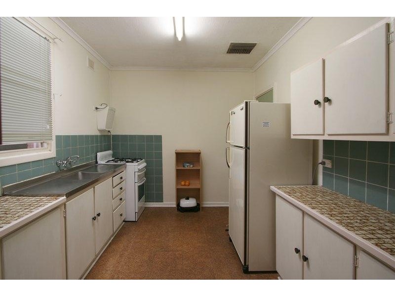 25 Barton Road, Elizabeth Downs SA 5113