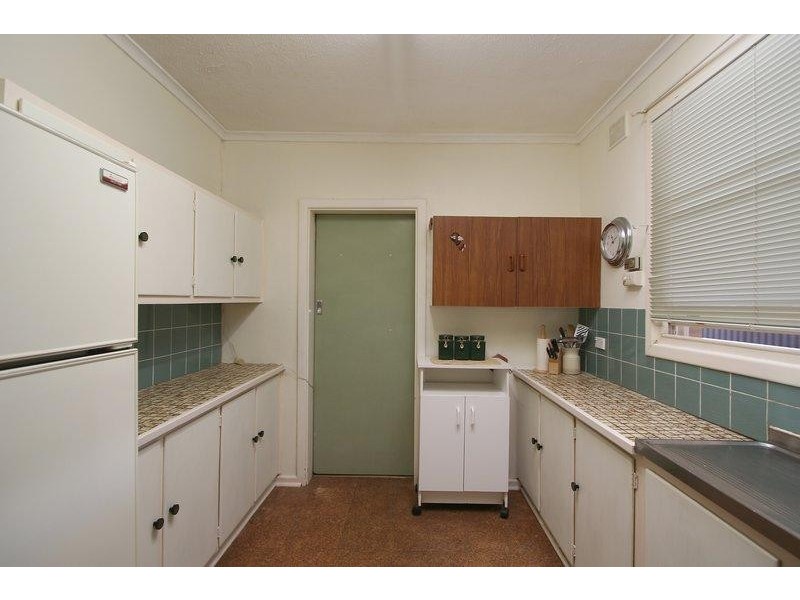 25 Barton Road, Elizabeth Downs SA 5113