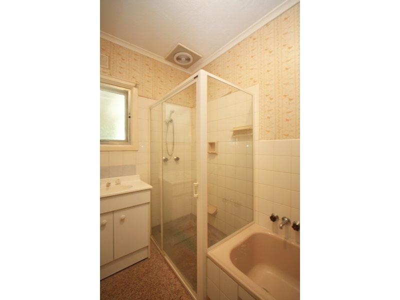 25 Barton Road, Elizabeth Downs SA 5113