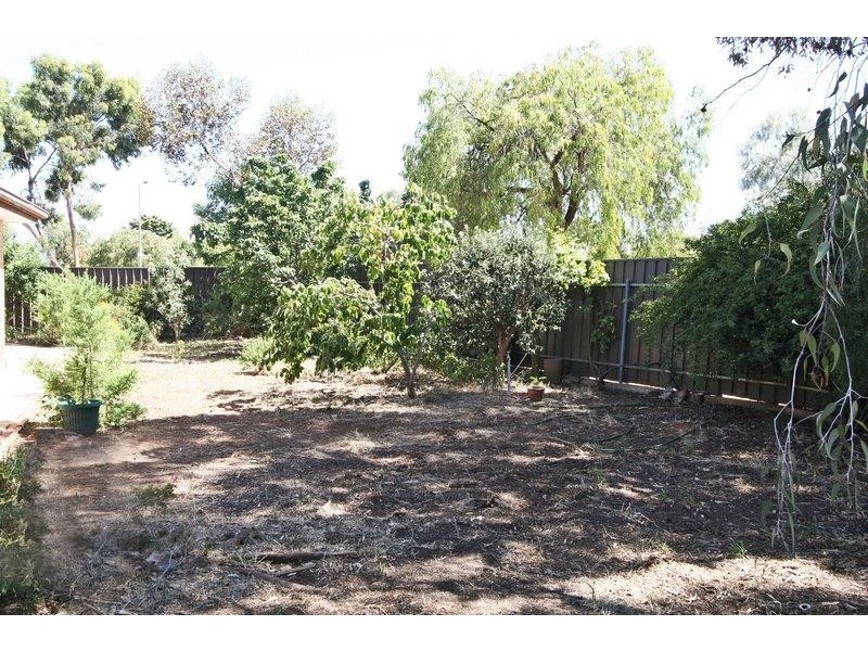 25 Barton Road, Elizabeth Downs SA 5113