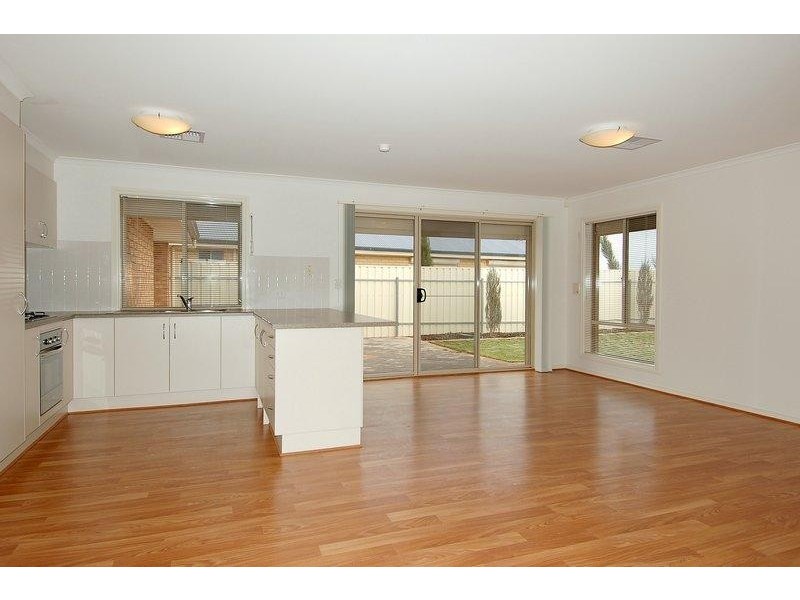 1 Strathaird Court, Smithfield SA 5114