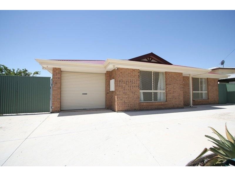 10 Leslie Street, Elizabeth East SA 5112