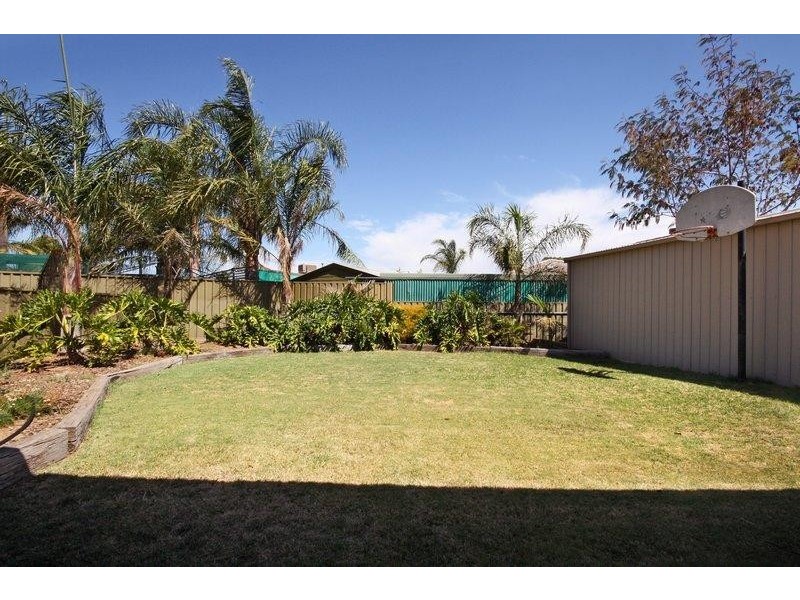 10 Federation Way, Andrews Farm SA 5114