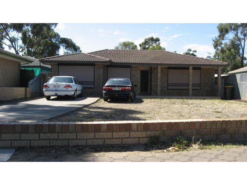 4 Martins Road, Paralowie SA 5108