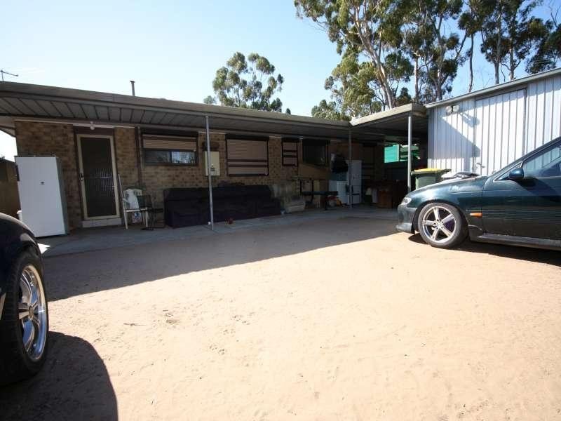 4 Martins Road, Paralowie SA 5108