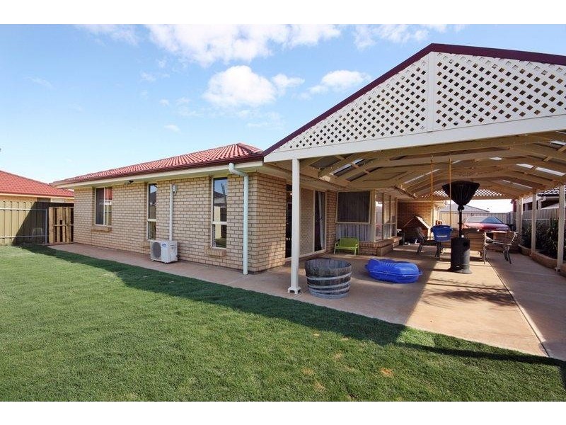 9 Trinity Court, Andrews Farm SA 5114