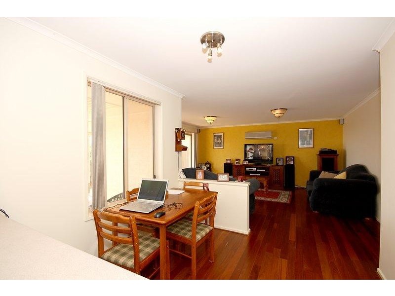 17 Honeysuckle Drive, Hillbank SA 5112