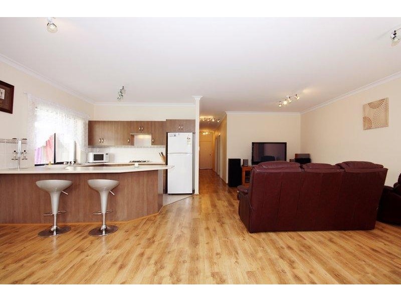 13 Heard Avenue, Mawson Lakes SA 5095