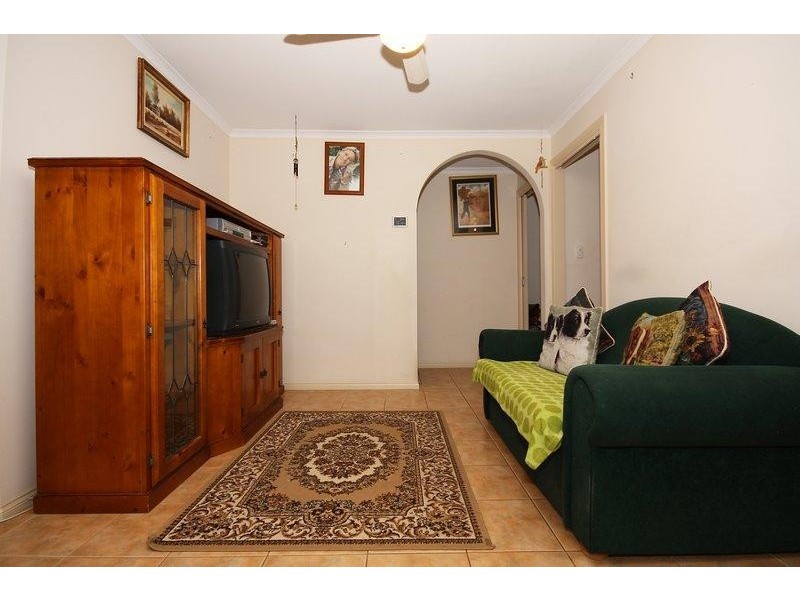 7 Railway Crescent, Evanston SA 5116