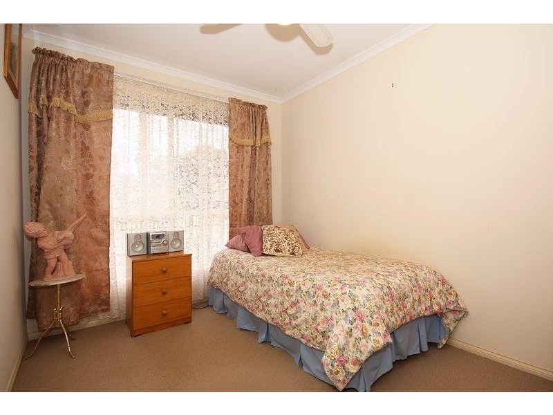 7 Railway Crescent, Evanston SA 5116