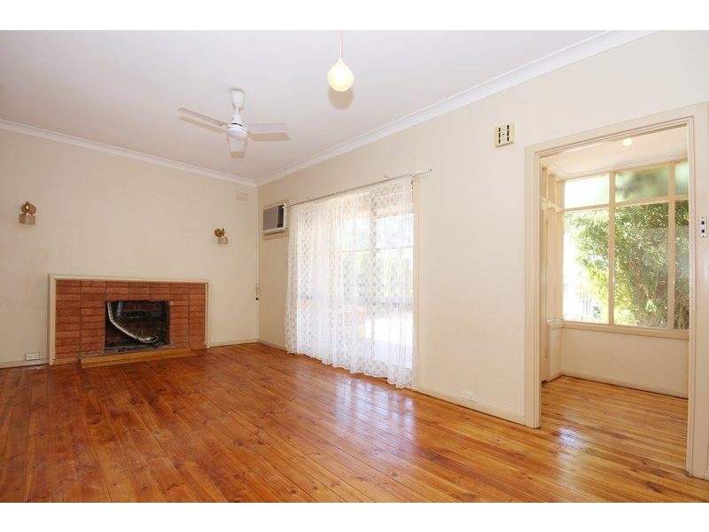 225 Midway Road, Elizabeth Downs SA 5113