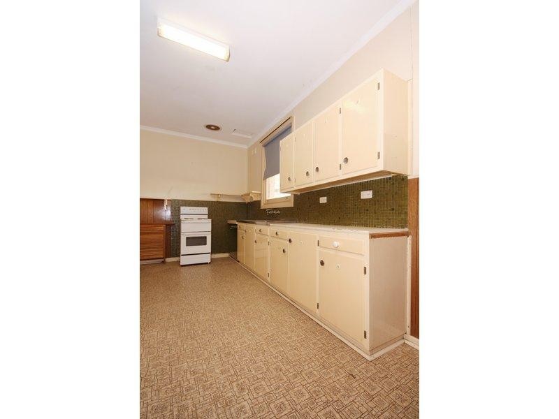 225 Midway Road, Elizabeth Downs SA 5113