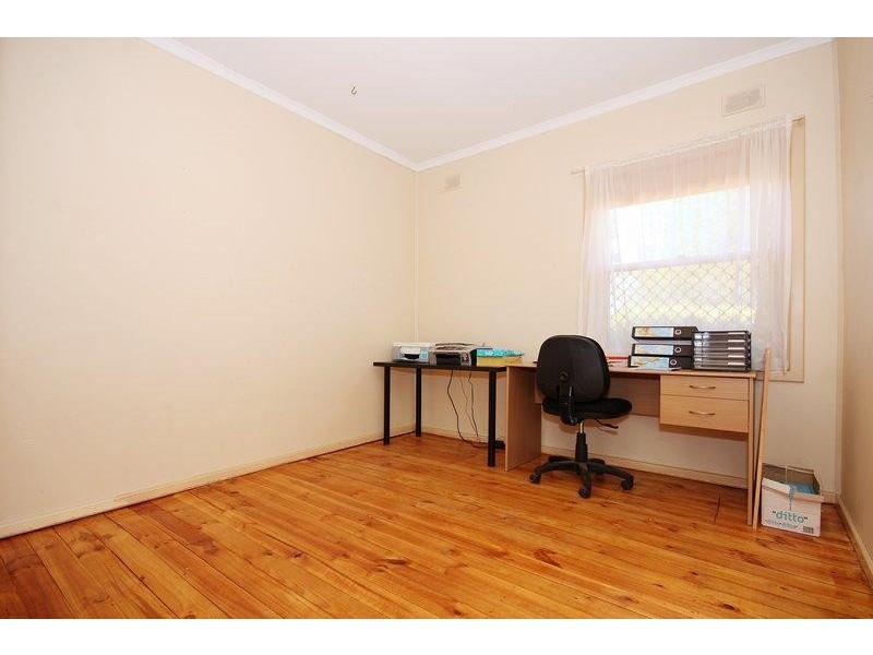 225 Midway Road, Elizabeth Downs SA 5113