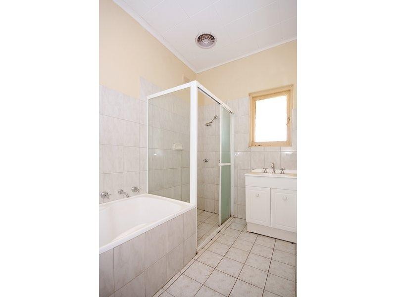 225 Midway Road, Elizabeth Downs SA 5113