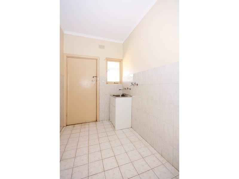 225 Midway Road, Elizabeth Downs SA 5113