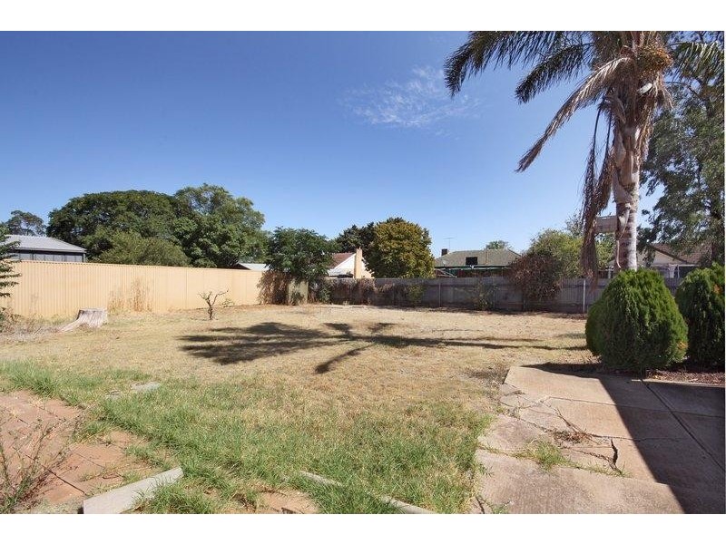 225 Midway Road, Elizabeth Downs SA 5113