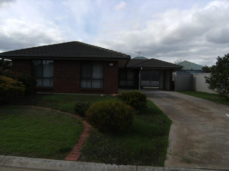 34 Sterling Court, Smithfield Plains SA 5114