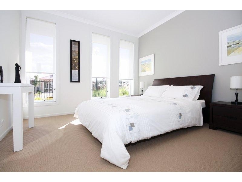 7 Lakeside Drive, Andrews Farm SA 5114