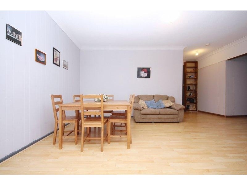 4 Marleycombe Road, Elizabeth Vale SA 5112