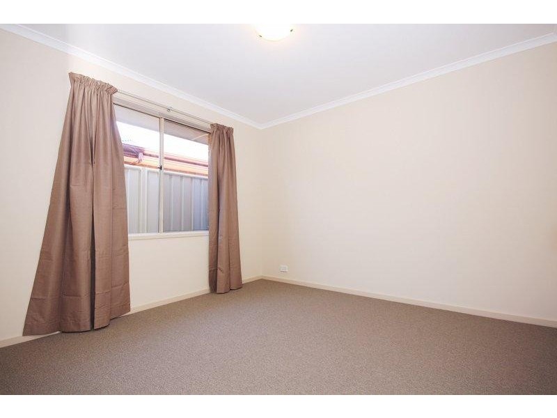 39 Strathaird Boulevard, Smithfield SA 5114