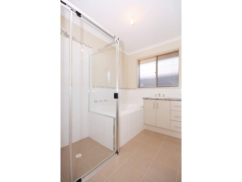 39 Strathaird Boulevard, Smithfield SA 5114