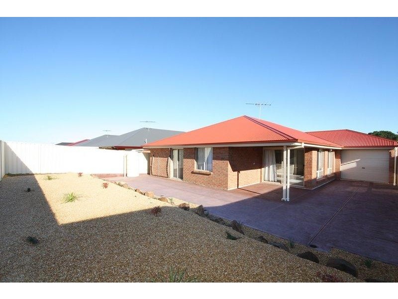 39 Strathaird Boulevard, Smithfield SA 5114