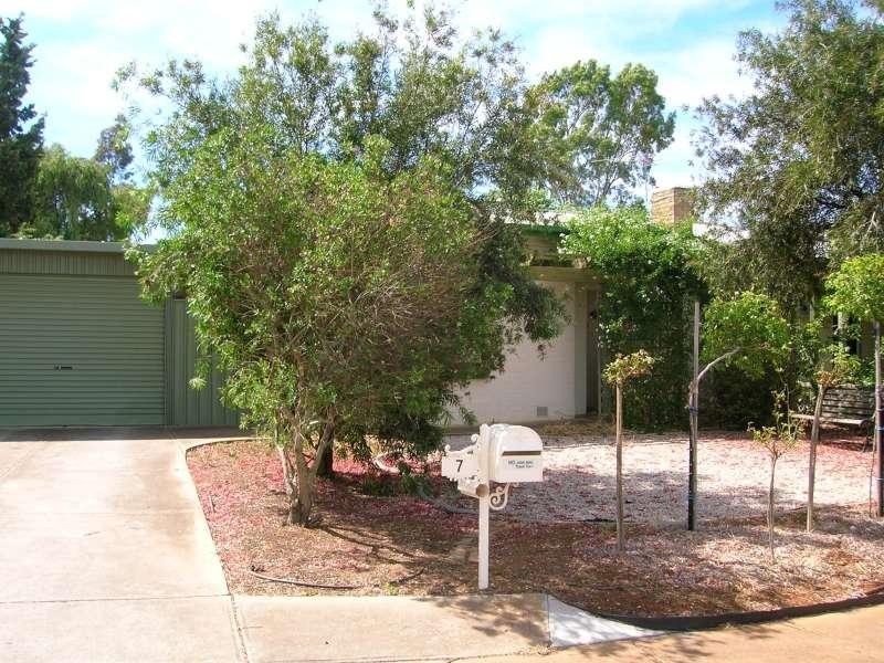 7 Grateley Street, Elizabeth Grove SA 5112