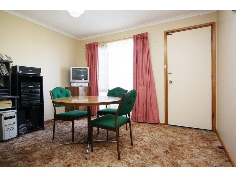 18 Ifould Road, Elizabeth Park SA 5113