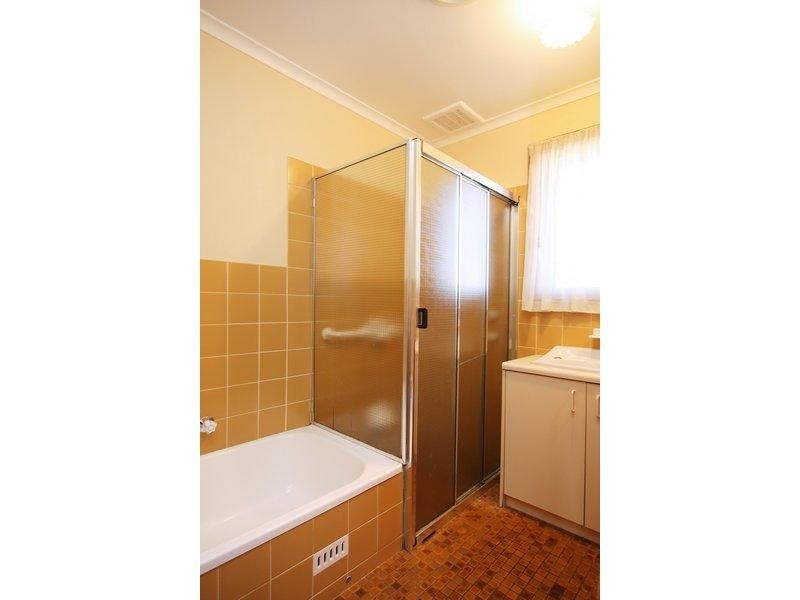 18 Ifould Road, Elizabeth Park SA 5113