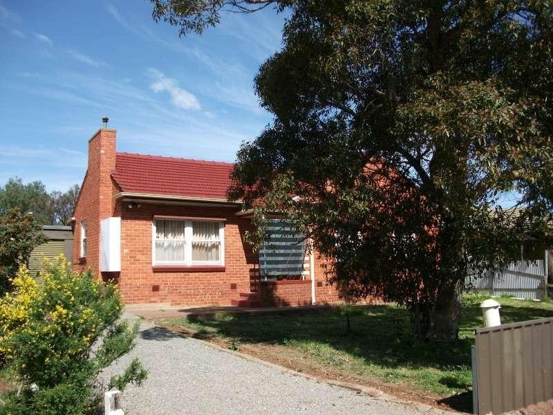18 Midway Road, Elizabeth East SA 5112