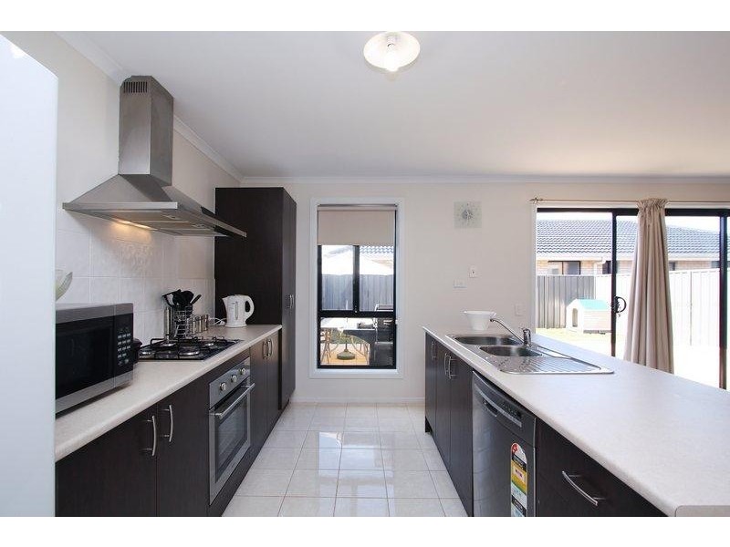 24 Monterey Drive (off Fradd Rd), Munno Para West SA 5115
