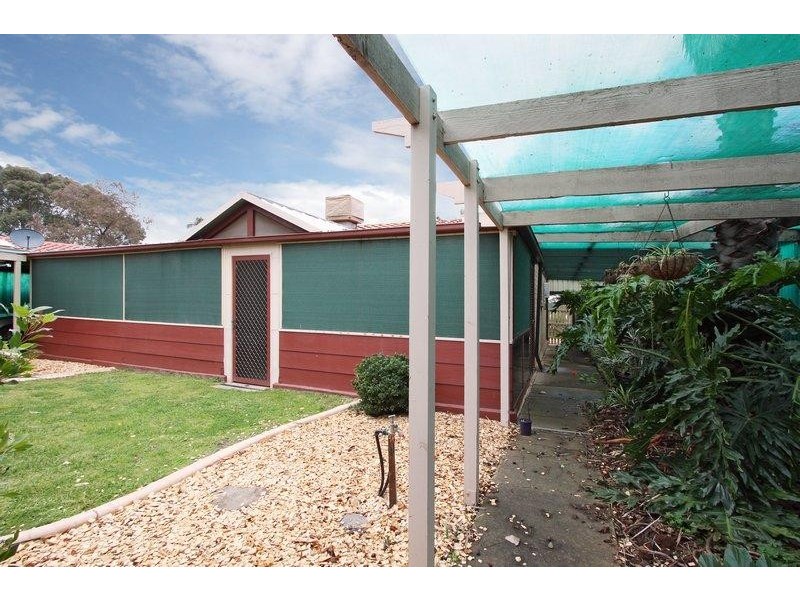 18 Fuller Crescent, Elizabeth East SA 5112