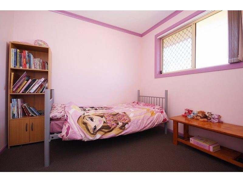 16 Moulds Crescent, Smithfield SA 5114