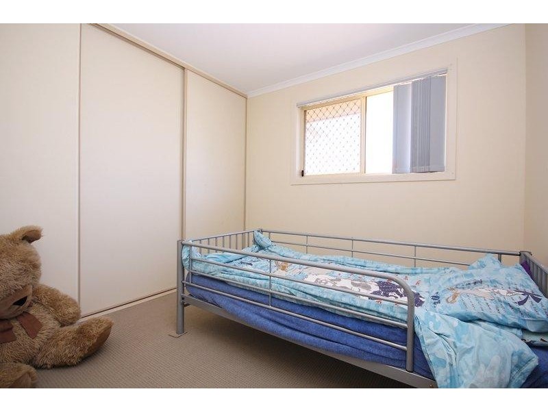 16 Moulds Crescent, Smithfield SA 5114