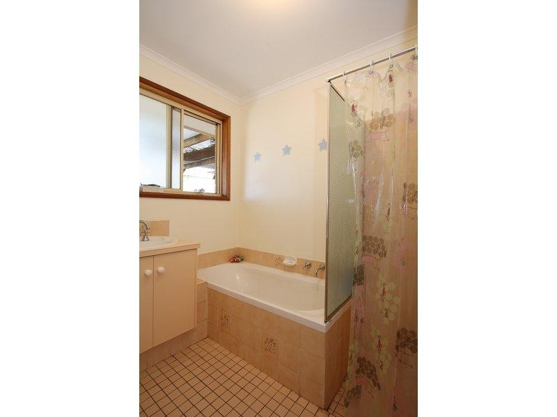 17 Roseworthy Drive, Andrews Farm SA 5114