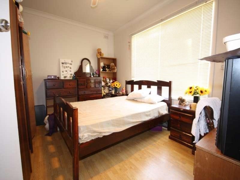 10 Hawk Street, Elizabeth Park SA 5113