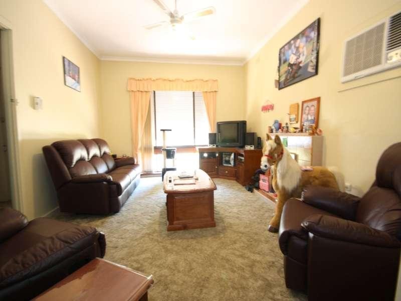 12 Hawk Street, Elizabeth Park SA 5113