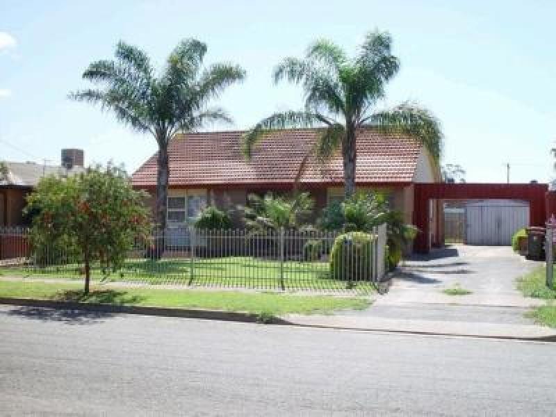 28 Vincent Road, Smithfield Plains SA 5114